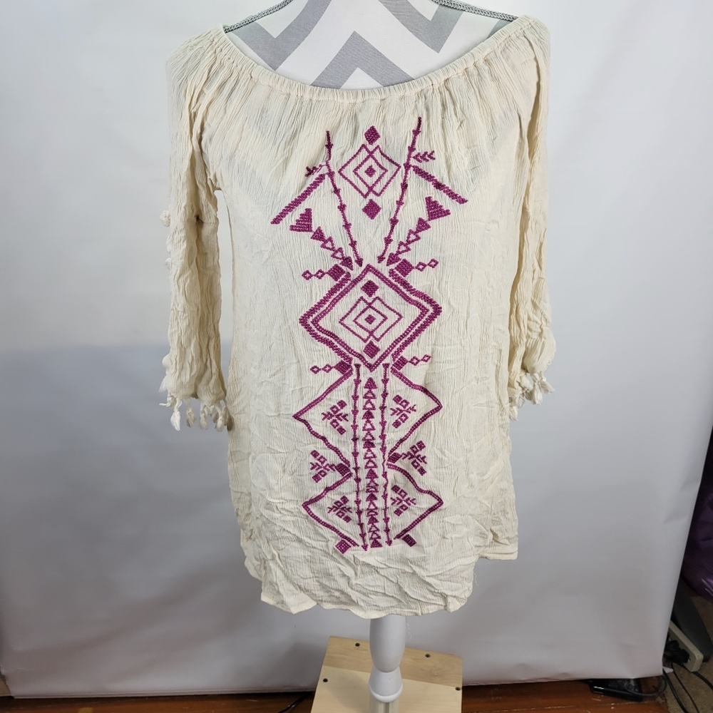 Breeze ever Boho Peasant Embroidered Gauzy Top Fun Sleeves Size Large